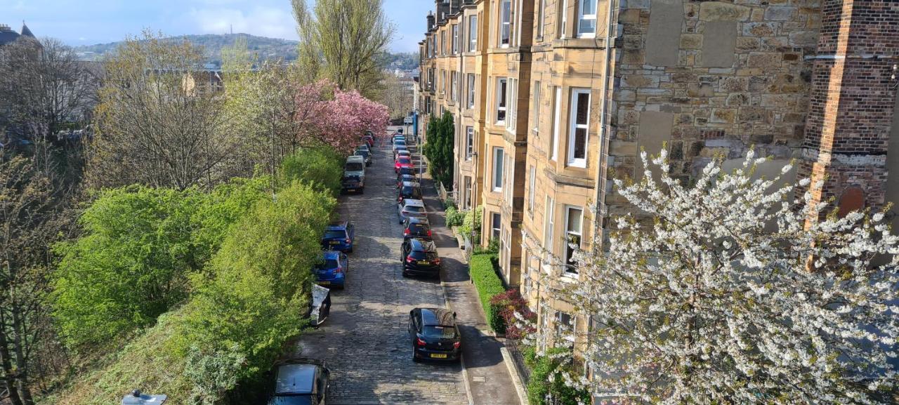 Penthouse Apartment Sleeps 11 Edinburg Exteriör bild