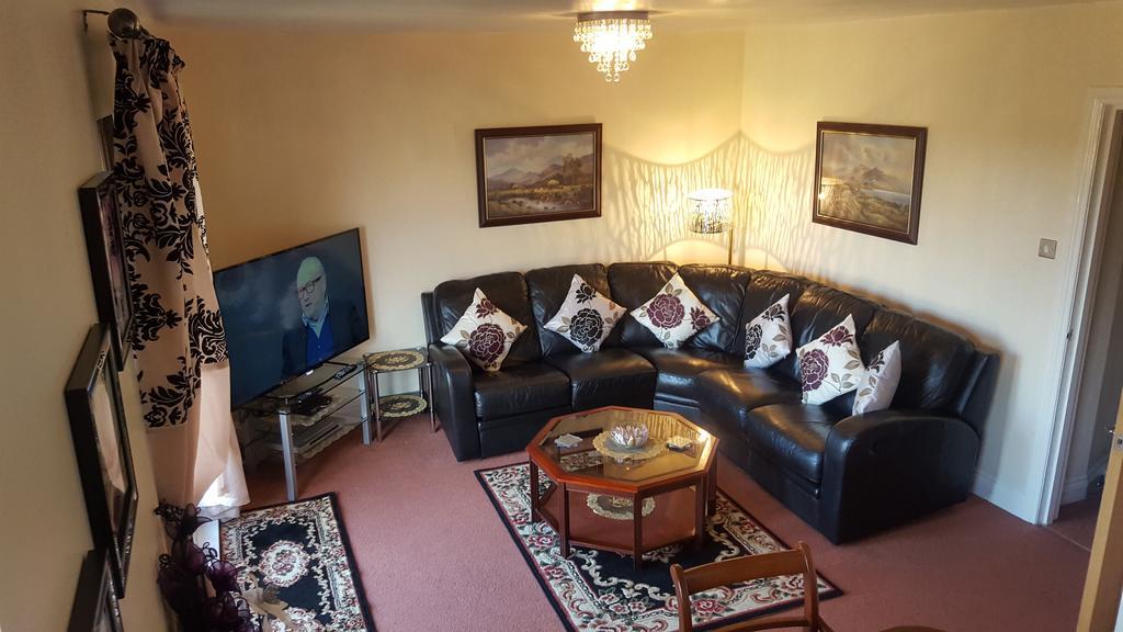 Penthouse Apartment Sleeps 11 Edinburg Exteriör bild