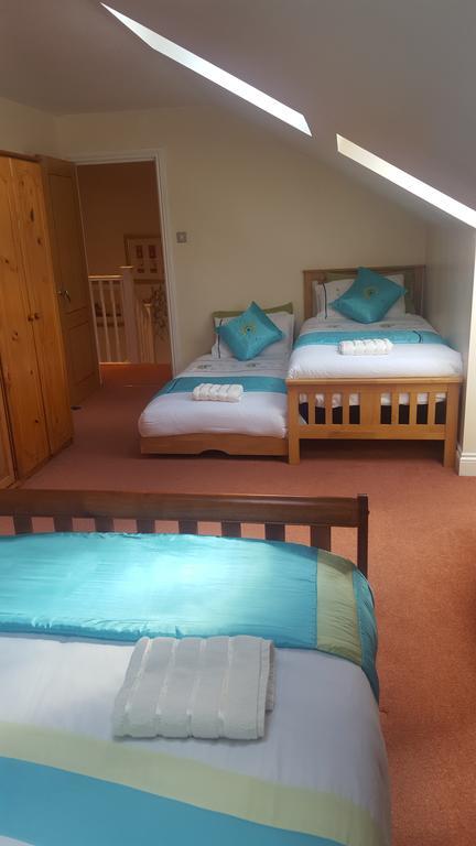 Penthouse Apartment Sleeps 11 Edinburg Exteriör bild