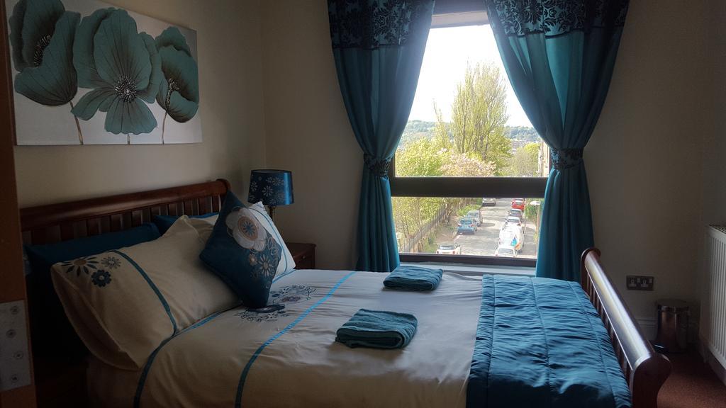 Penthouse Apartment Sleeps 11 Edinburg Exteriör bild