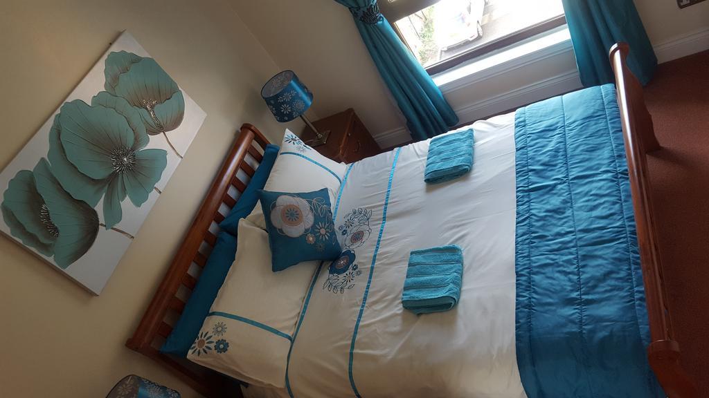 Penthouse Apartment Sleeps 11 Edinburg Exteriör bild
