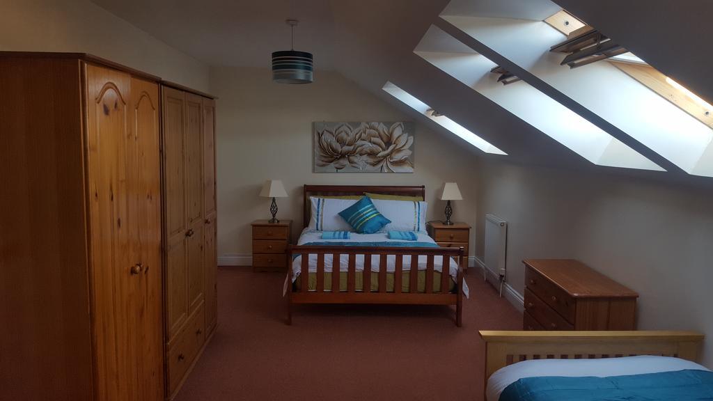 Penthouse Apartment Sleeps 11 Edinburg Exteriör bild